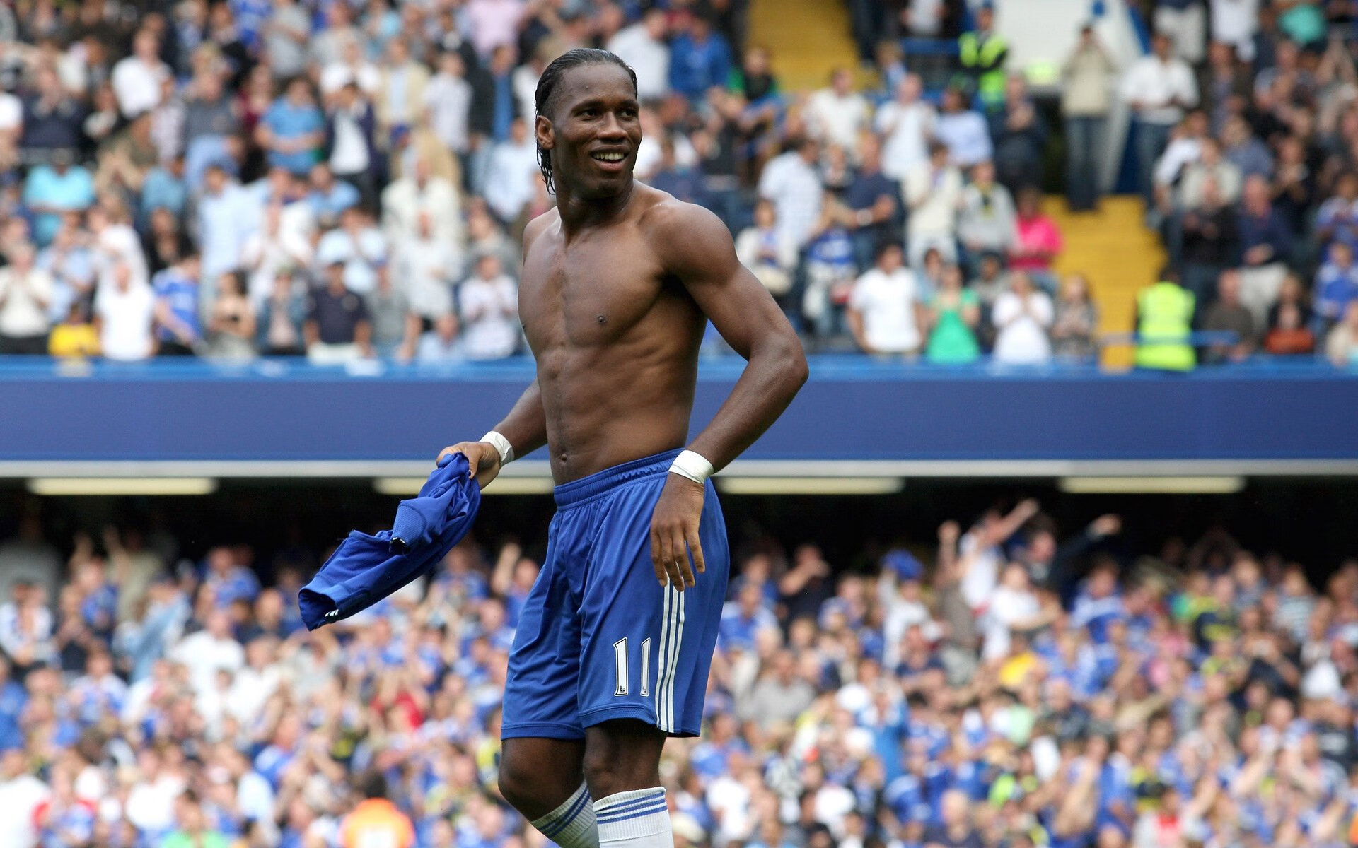 【赛季首胜】新球队第一次赢得关键比赛，新的球赛